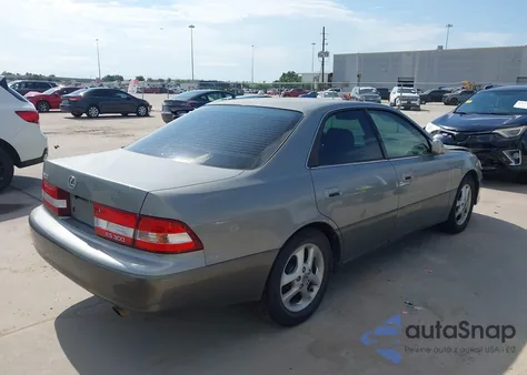 2000 Lexus Es 300 300 из США, поврежденный, VIN JT8BF28G8Y0262430